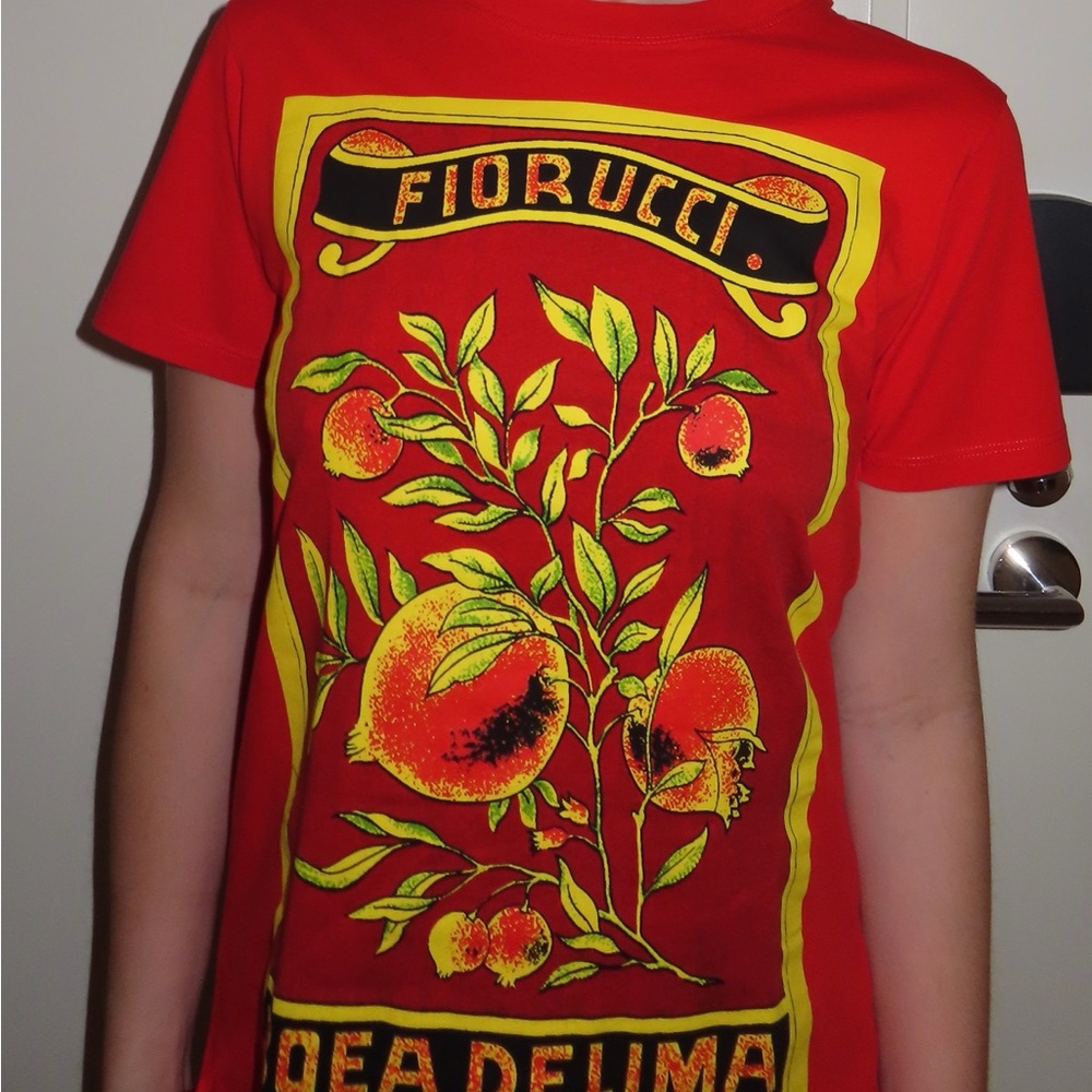 Fiorucci red t shirt. Size S.